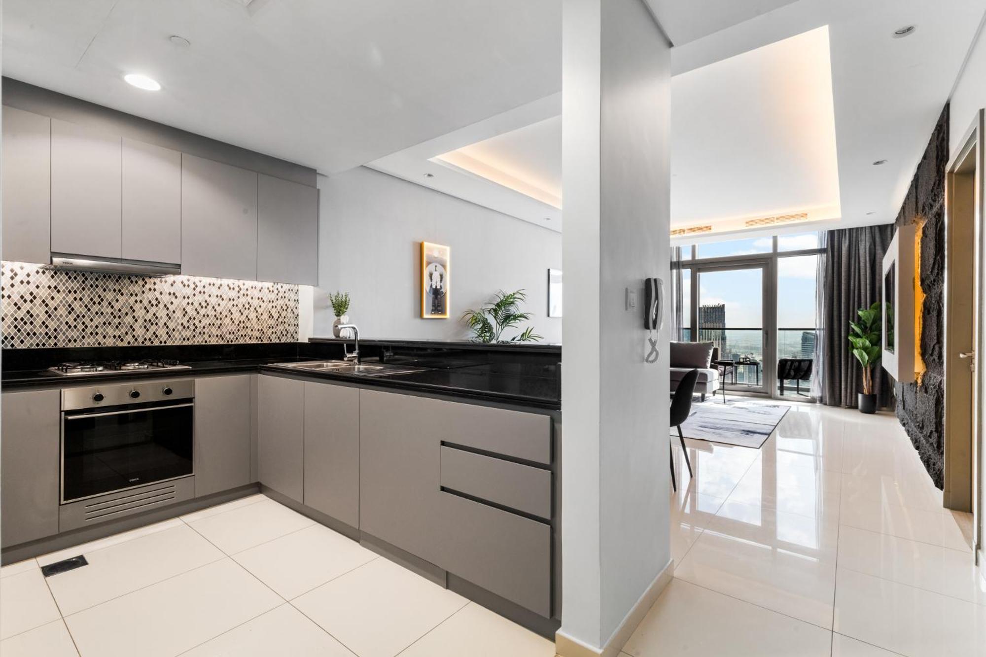 Апартаменты Sky-high 2br - Infinity Pool & Burj Khalifa Views Дубай