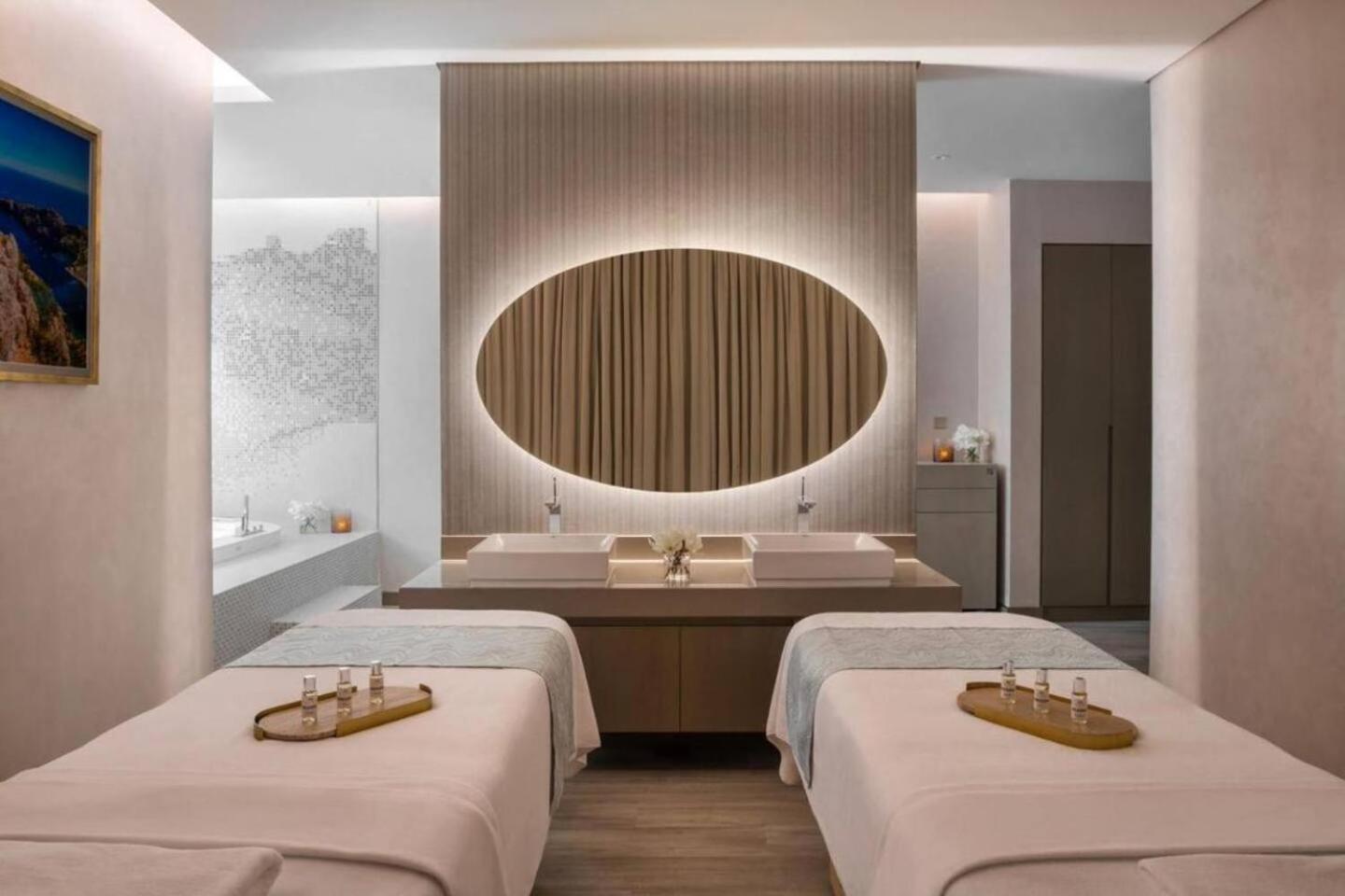 Sky-high 2br - Infinity Pool & Burj Khalifa Views Апартаменты *